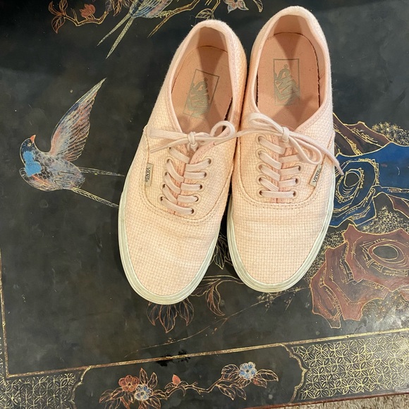 Women’s Vans low top sneakers - Picture 3 of 7